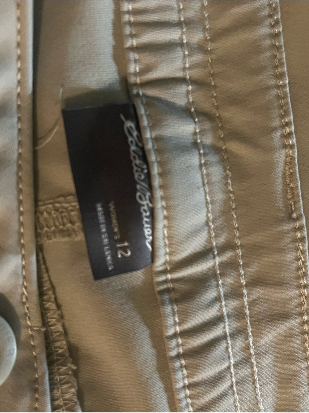 Eddie Bauer khaki Women's Chinos - Picture 4 of 5